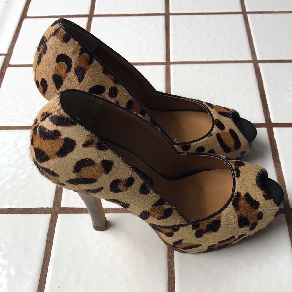 Steven by Steve Madden leopard heels
